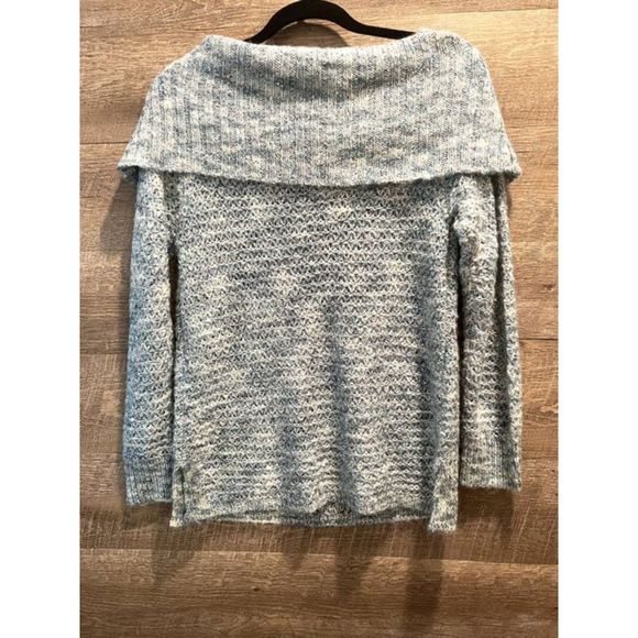 Chico's Sequin Shine Dorothy Off the Shoulder Pullover Sweater Size 0/37 Chest - Picture 6 of 7